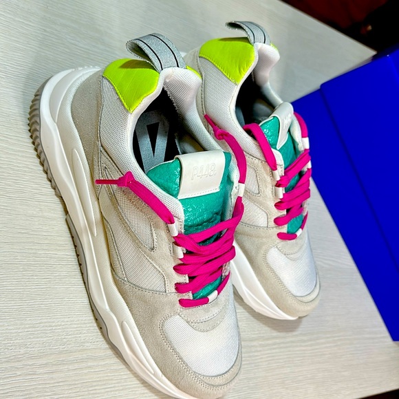 New!! P448 Womens Luke Sneaker Multiple size EU 40 (US 10)